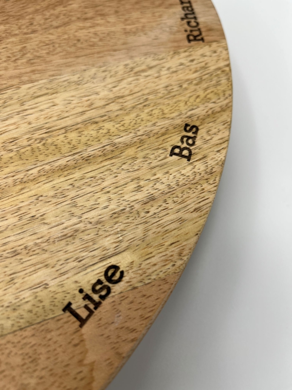 Persoonlijke houten borrelplank graveren - Afbeelding 3